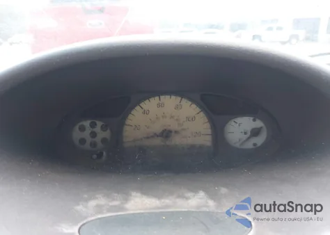 2001 Toyota Echo z USA, uszkodzony, nr VIN JTDBT123610123655